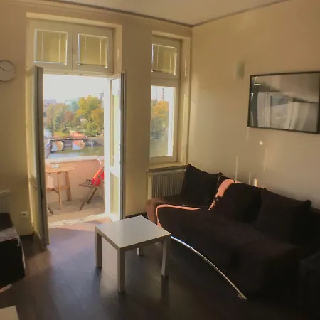 Lägenhet Cityaparts-private Apt. River View