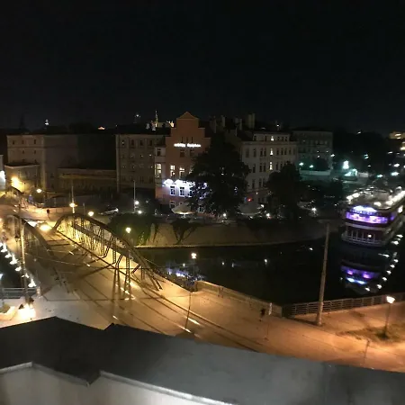 Lägenhet Cityaparts-private Apt. River View *